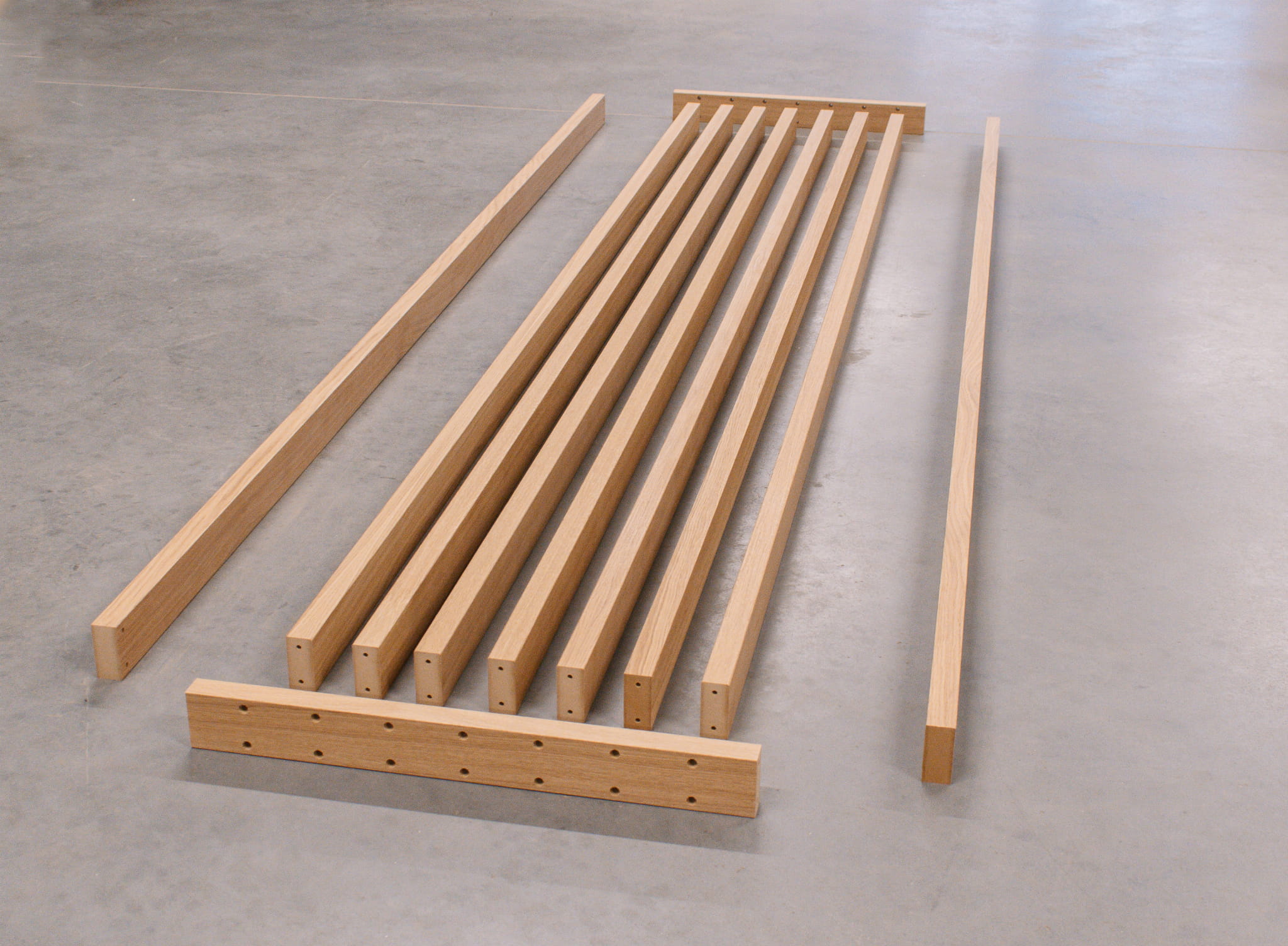 Eritellimusel valmistatud lamellvahesein - valmis komplekt