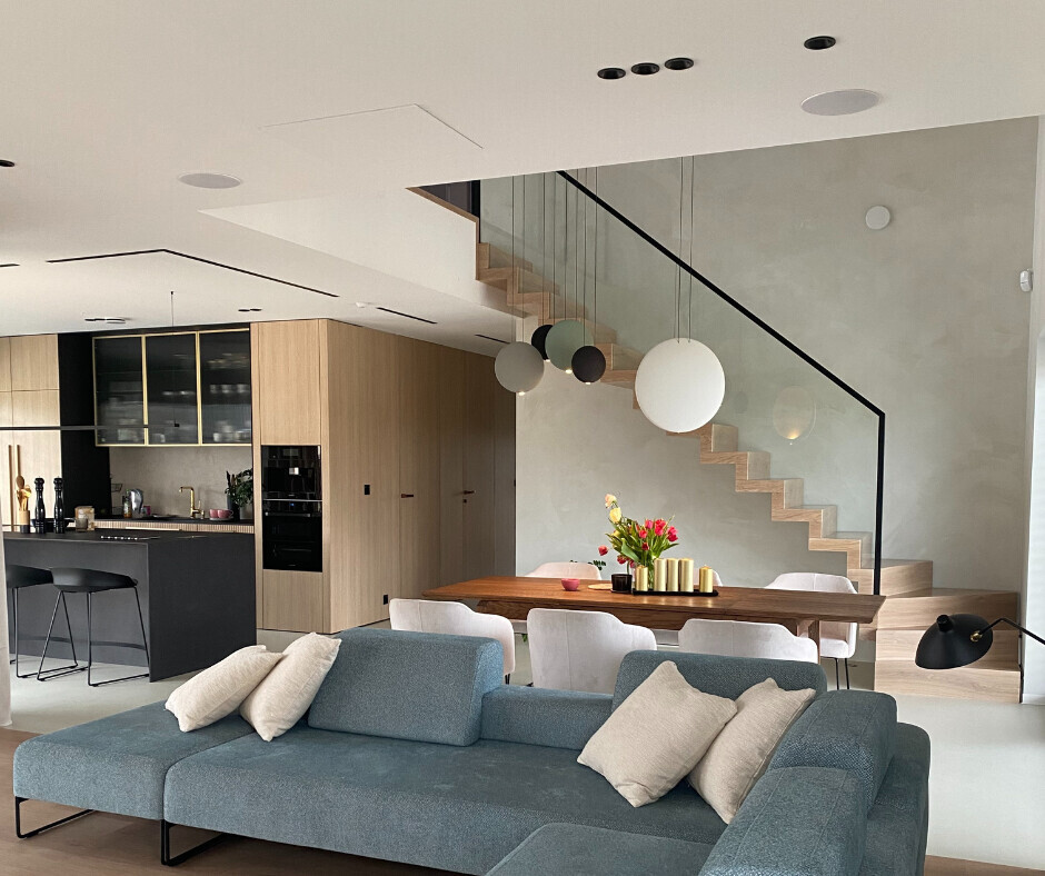 Peidetud raamiga uks Sara Cladding Plus SOP