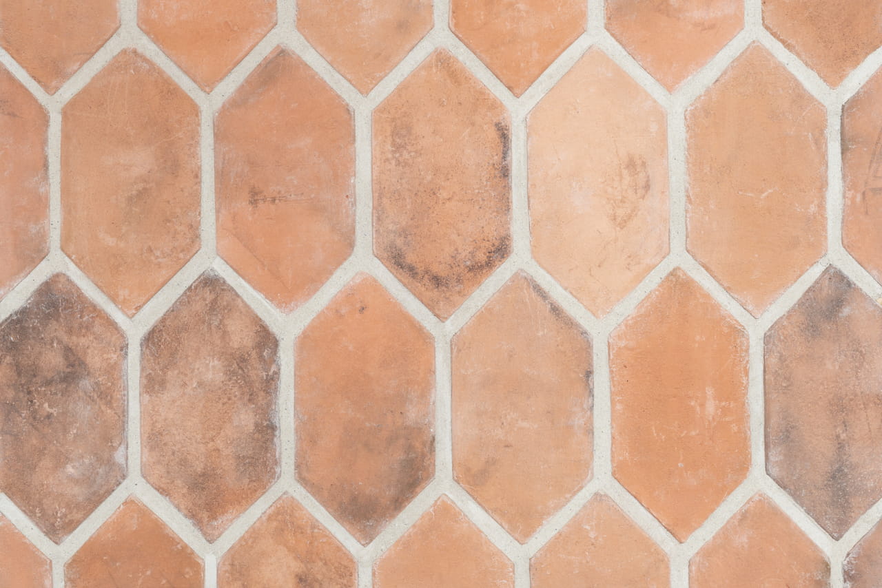 Telliskivi plaat barokkpõrandale