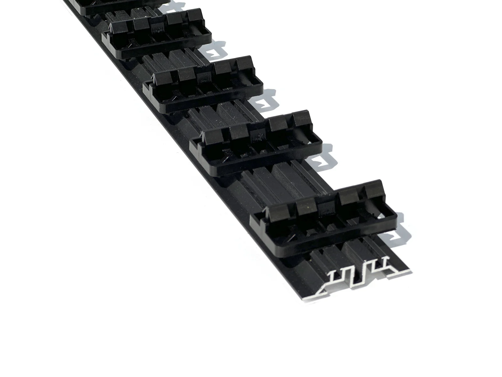 Klamberkinnitussüsteem Alumiiniumist profiil 120mm 55x12x1984