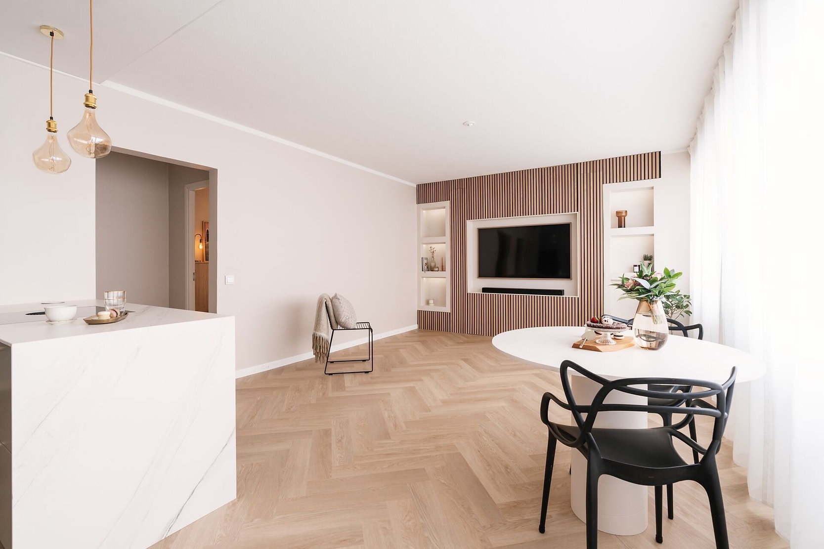 Akustiline seinapaneel naturaalne tamm erinevad suurused